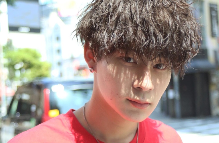 難波にてどんな方にも似合わせるツイストパーマ | 大阪でメンズサロンならMen's salon LOCOS